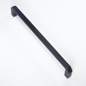 71075 Ручка СМ-06 (черный шагрень RAL9005) (П) 160мм